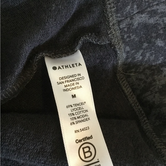 Athleta Studio to Street Splatter Print Sweatshirt‎ - Picture 7 of 7